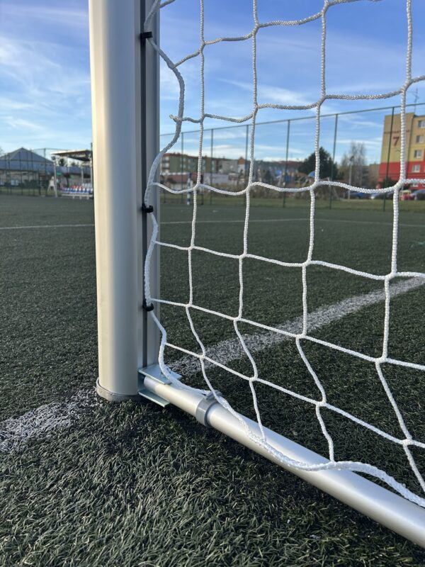 5m x 2m stationary goal